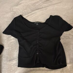 Hollister black cropped baby tee XL